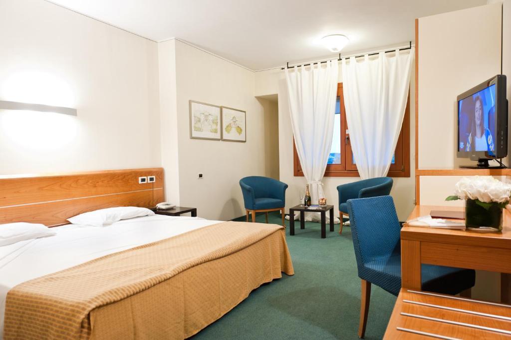 Hotel Ca' Delle Rose à Castelfranco Veneto Chambre photo